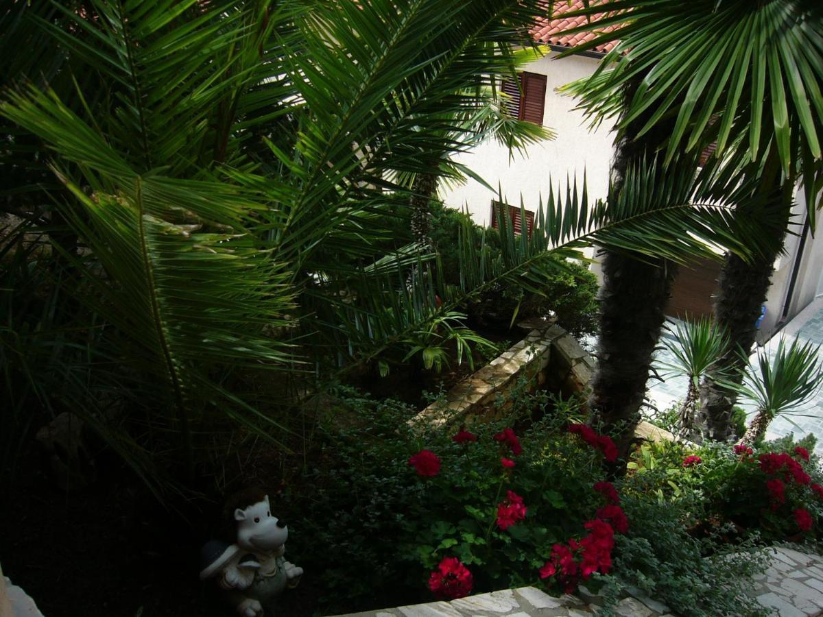 Apartments With A Parking Space Rabac, Labin - 13151 Exterior photo
